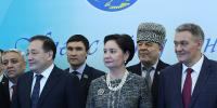 Гульшара Абдыкаликова приняла участие в мероприятиях АНК ко Дню благодарности Гульшара Абдыкаликова приняла участие в мероприятиях АНК ко Дню благодарности
